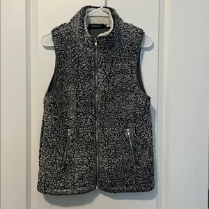 Cozy Gray Sherpa Vest